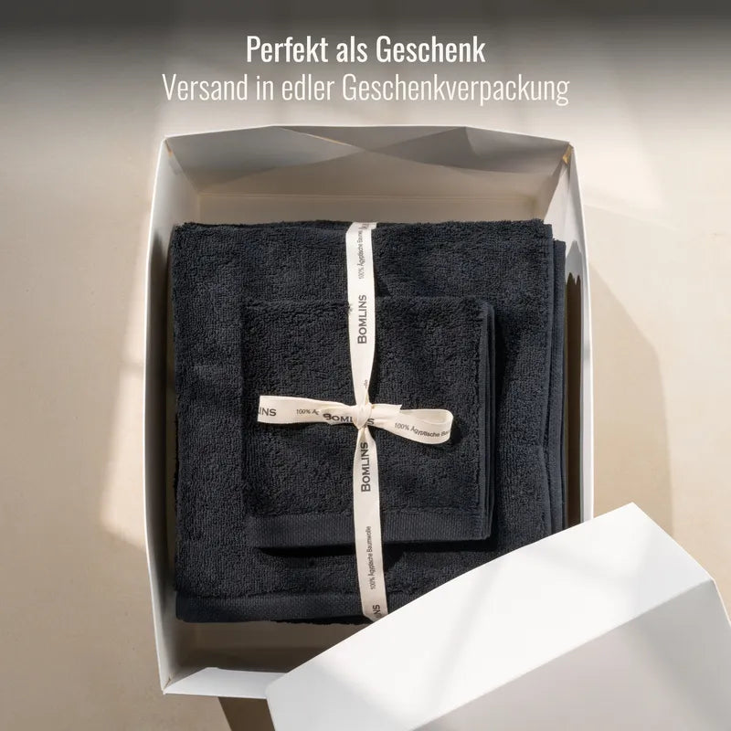 Handtuch Schwarz als Geschenk verpackt