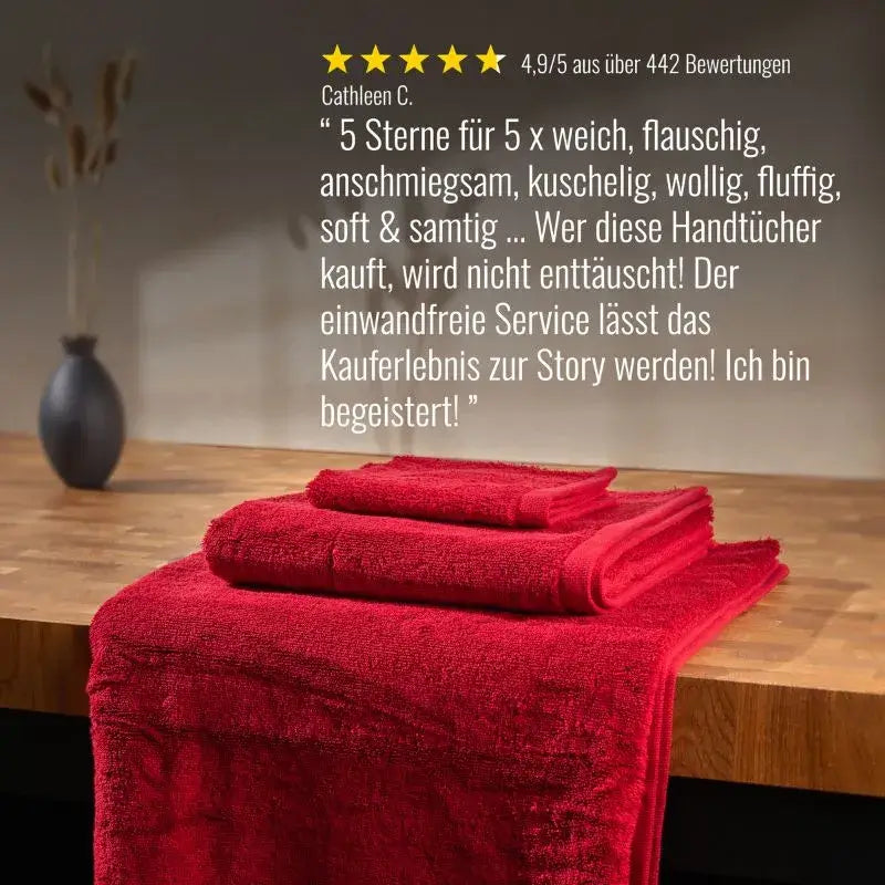 Kuschelige Handtücher rot mit Top-Bewertungen – besonders weich, voluminös und aus 100 % ägyptischer Baumwolle gefertigt.