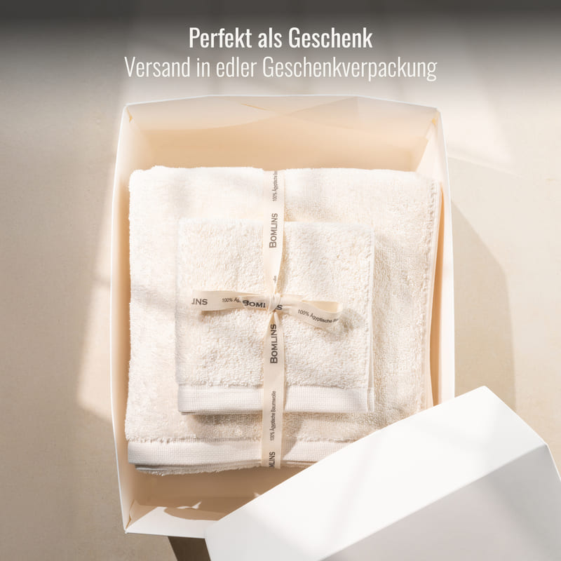 Elegantes Handtücher Set Beige in Geschenkverpackung – ideal als hochwertiges Geschenk für besondere Anlässe.